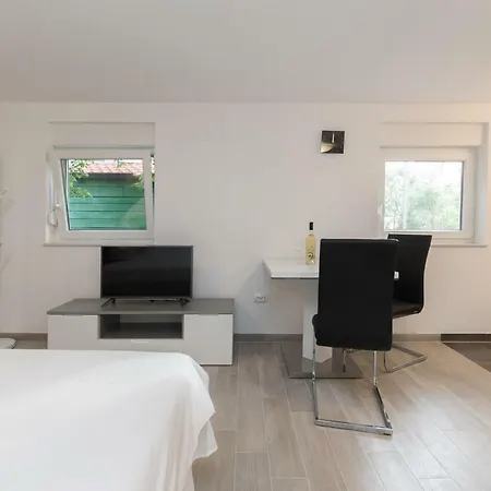 Goran Apartament *